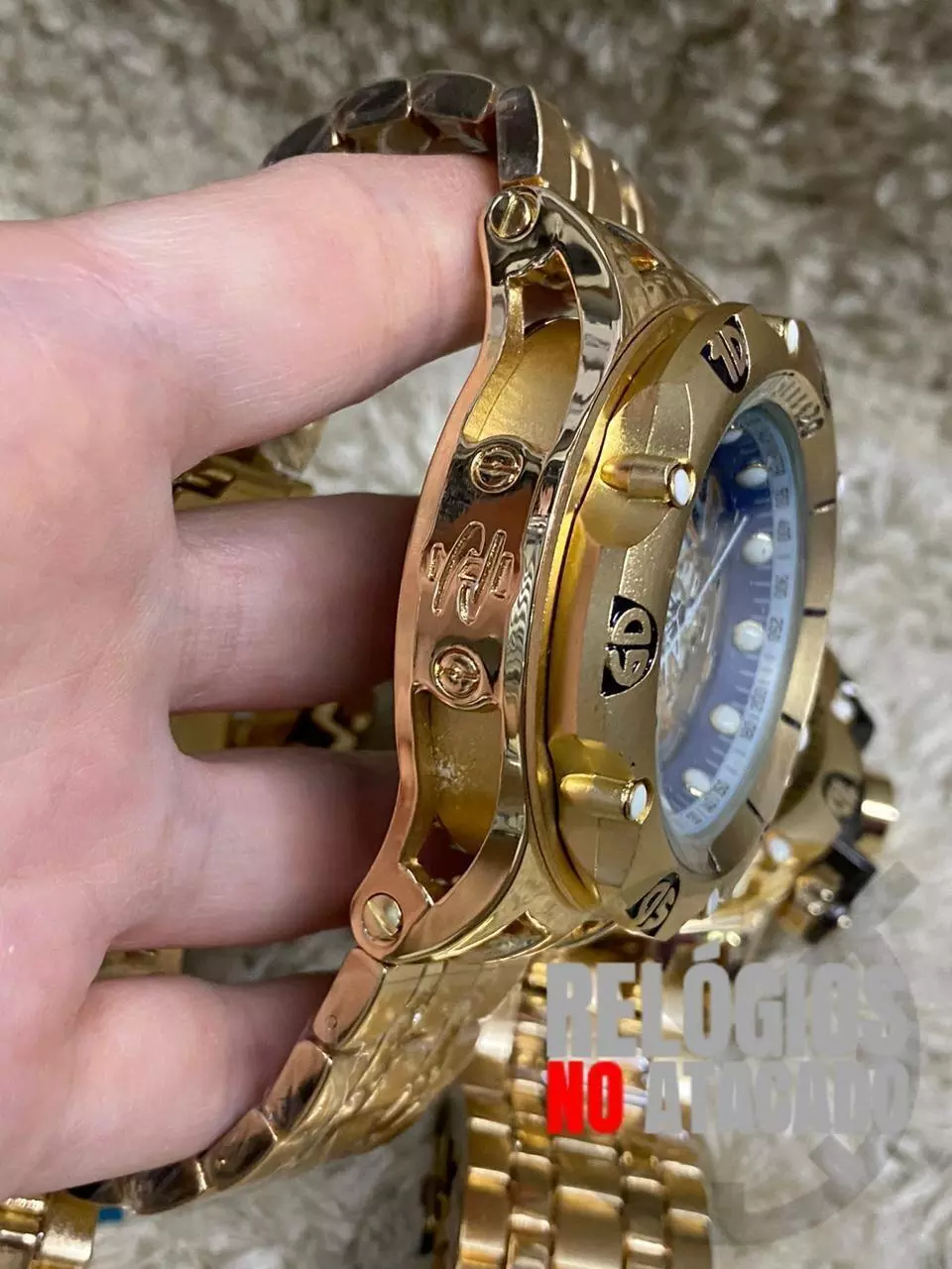 Relógio Masculino Invicta Venon Skeleto 2023 Dourado Com Fundo Preto PC - Imagem 6